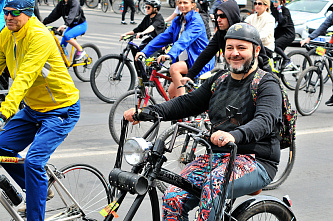 Вчера в Ростове прошел традиционный велосипедный пробег
