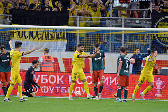 Футболисты «Ростова» в кубковом матче обыграли столичный «Локомотив»