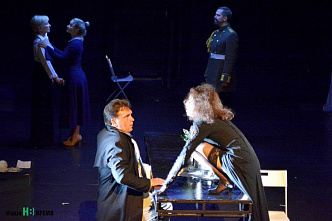 Из эксперимента в премьеры: Молодежный театр покажет две постановки по Бунину