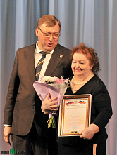 Комсомольская юность наша