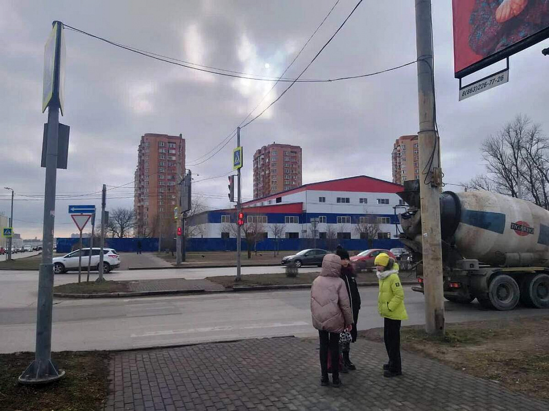 Фото с места аварии предоставлено отделом пропаганды УГИБДД по РО