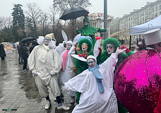 В Ростове открыли главную новогоднюю елку города