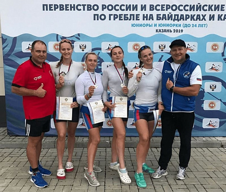 Донские спортсмены привезли одиннадцать медалей на всероссийских соревнованиях по гребле на байдарках и каноэ