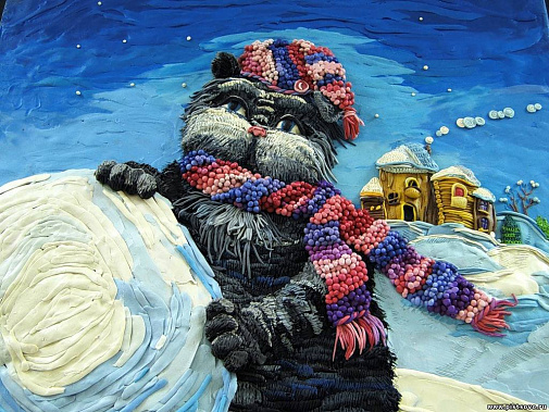 Из пластилина можно создать и несложные аппликации, и такие вот шедевры.