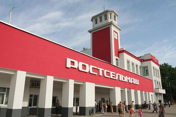 «Ростсельмаш» запустил бесплатные автобусы для своих сотрудников