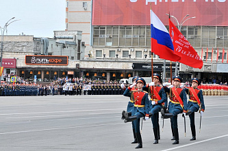 День Победы, как он был от нас далек…
