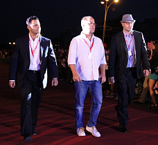 Звезды на Театральной площади