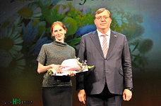 Руководство Ростовской области поздравило учителей с профессиональным праздником