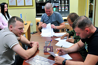 18 08 2025 На службу по контракту