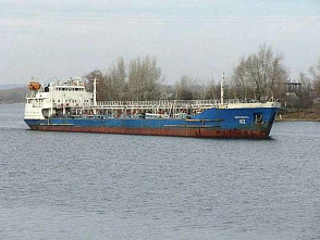 Сухогруз «Шаман» сняли с мели на реке Дон