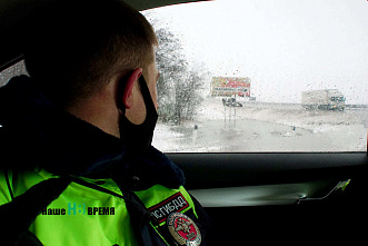 На трассе М-4 выявляли любителей левой полосы