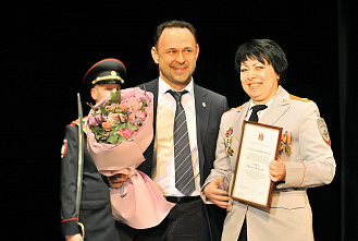 В Ростове сотрудники органов внутренних дел на транспорте отпраздновали профессиональный праздник