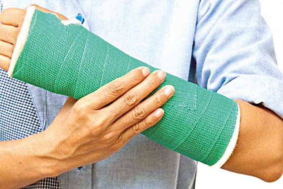 Чем больше холестерина, тем выше риск переломов 