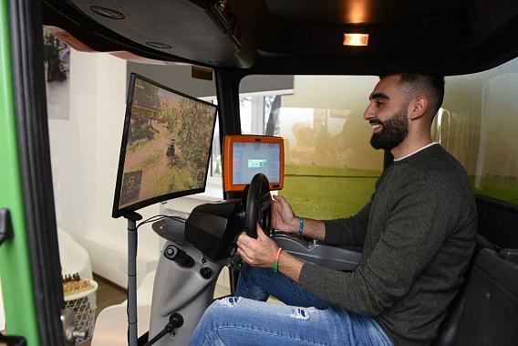 Запрос на трактористов? Класс!