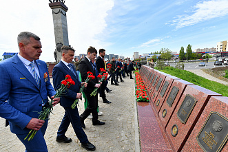 04 05 2026 В главном храме ЮВО торжественно открыт монумент «Земля героев»
