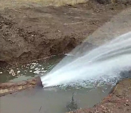 Из-за порыва на магистральном водопроводе Зерноград остался без воды