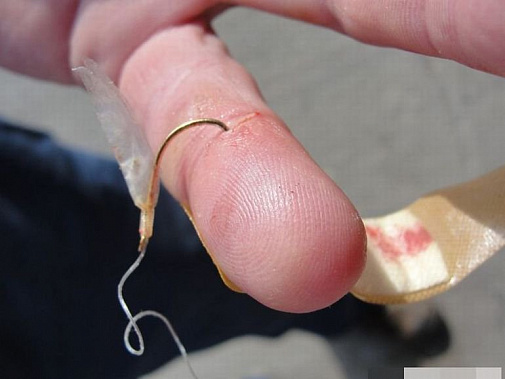 Рыбак… на крючке