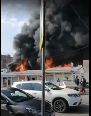 В Шахтах снова горит рынок