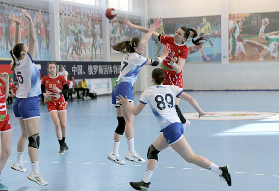 Донские гандболистки сыграли  на товарищеском турнире в Белоруссии