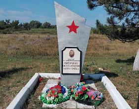 В Ростовской и Смоленской областях отметили 120-летие легендарного комиссара Емельяна Алексеевича Лисичкина
