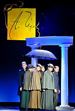 У театра - свой календарь