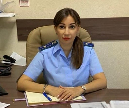 Старший помощник прокурора района Анна Смоленская