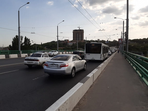 В Ростове на четверть сократилось количество ДТП