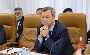 Жителей Ростовской области примет сенатор Андрей Яцкин