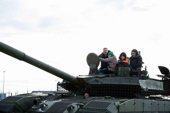 Акция «Елка желаний» продолжается