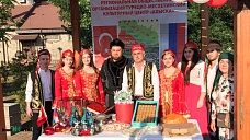 На берегу Дона ростовчане отмечали День России