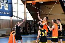 03 07 2025 В Ростове провели турнир по баскетболу для подростков с ОВЗ