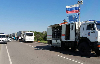 В Матвеево-Курганском районе автобус с пассажирами врезался в фуру