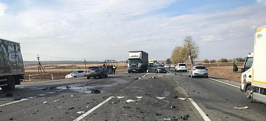 В результате тройной аварии в Неклиновском районе пострадали пять человек