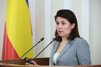 Светлана Мананкина покинула должность заместителя председателя Законодательного собрания