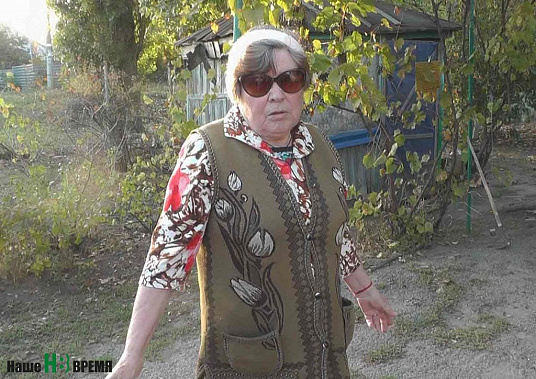 Зоя КОВАЛЕВА не понимает: почему ее оставили без газа, если три года назад она отремонтировала печь и установила новую форсунку, и, главное, у ВДПО претензий не было. Зоя КОВАЛЕВА не понимает: почему ее оставили без газа, если три года назад она отремонтировала печь и установила новую форсунку, и, главное, у ВДПО претензий не было.