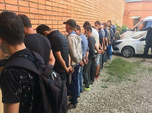 Задержанные правоохранительными структурами нелегальные мигранты будут выдворены за пределы России