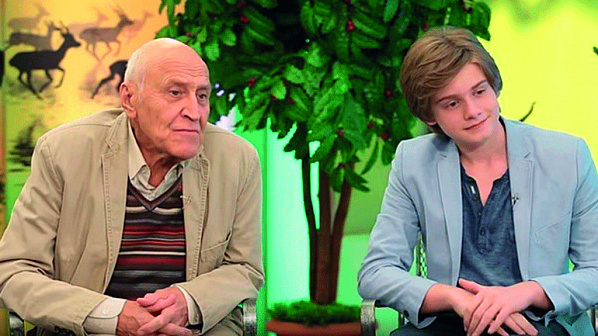 Николай ДРОЗДОВ и Алексей ЛАПИН – представители старшего и младшего поколений ведущих телепередачи «В мире животных».