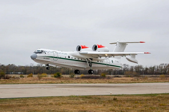 Самолет-амфибия Бе-200ЧС. Источник фото: телеграм-канал Б. Слюсаря.