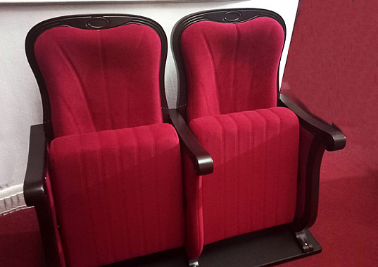 В Новочеркасске начали обновлять интерьеры театра им. В. Комиссаржевской