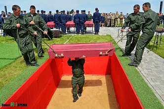 Накануне Дня Победы