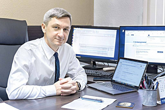 Один из разработчиков онлайн-курса «Ответственное новостное потребление в цифровую эпоху: стратегии для граждан постсоветских государств» проректор ДГТУ по учебной работе Владимир КОЛОДКИН. Один из разработчиков онлайн-курса «Ответственное новостное потребление в цифровую эпоху: стратегии для граждан постсоветских государств» проректор ДГТУ по учебной работе Владимир КОЛОДКИН.