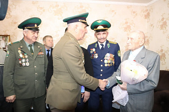 Фронтовику Николаю Чепурному исполнилось 100 лет