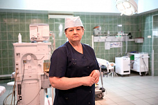 Праздник за хирургическим столом