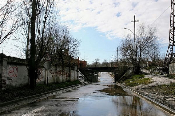 Под «Черным мостом» в Таганроге должен появиться переход