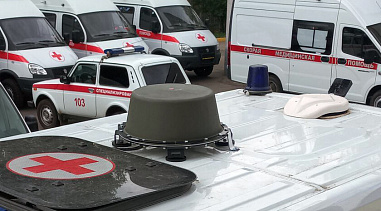 Автомобили скорой помощи в ЛНР обеспечили спецзащитой