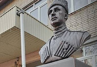Коммунисты резко отреагировали на установку в Ростове бюста Петра Врангеля