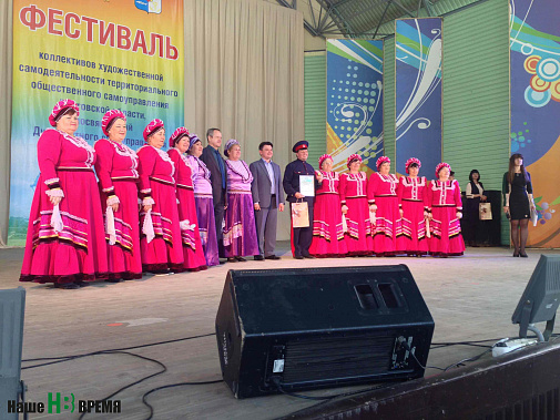 И петь, и плясать, и управлять