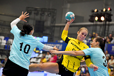 19 08 2025 В Ростове проходят матчи на Кубок губернатора Дона