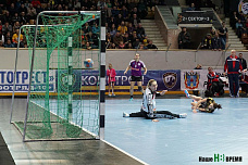 На пресс-конференцию не явился