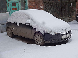 Зима раскрыла снежные объятья